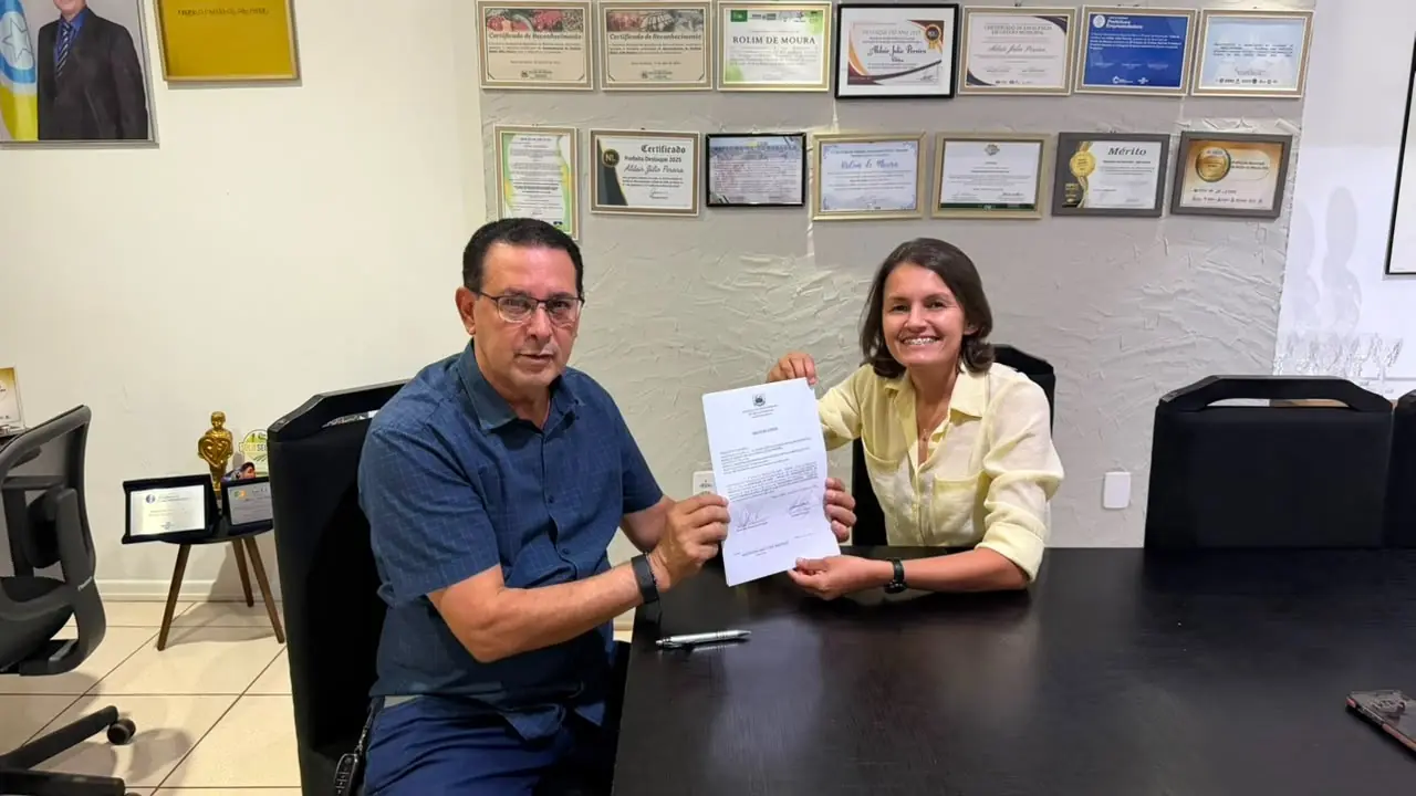 Prefeito Aldo Júlio assina ordem de serviço e dá início à construção do SAMU em Rolim de Moura