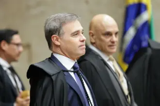 Mendonça libera caso envolvendo Moraes e Vorcaro para julgamento no plenário do STF