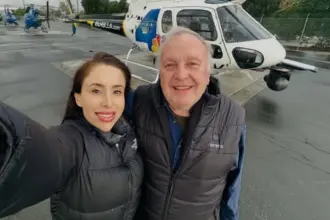 Helicóptero de emissora de TV cai durante cobertura jornalística e deixa três mortos em Los Angeles