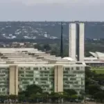 Governo limita reajuste real de servidores federais em 2027 após acionamento de gatilho fiscal