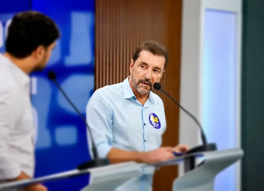Hildon questiona leilão da Caerd às vésperas da eleição e cobra maior transparência