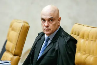 Fachin tira Moraes da relatoria do inquérito das fake news e assume investigação