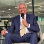 Caiado defende idade mínima de 60 anos para STF, rejeita 6x1 agora e critica câmeras em policiais