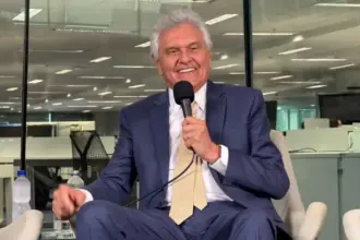 Caiado defende idade mínima de 60 anos para STF, rejeita 6x1 agora e critica câmeras em policiais
