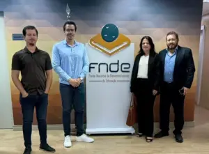 Rolim de Moura busca novos investimentos para educação durante agenda no FNDE em Brasília