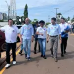 Sílvia Cristina percorre centro de Rolim de Moura em campanha ao Senado ao lado do prefeito Aldo Júlio