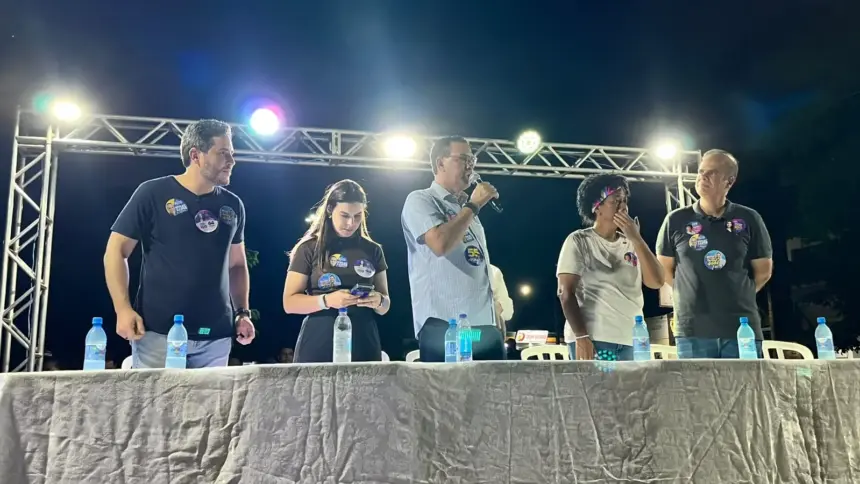 Aldo Júlio reúne candidatos em ato político no centro de Rolim de Moura; Fúria chega ao final do evento