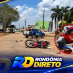 Motociclista sofre fratura exposta após colisão em rotatória no centro de Rolim de Moura