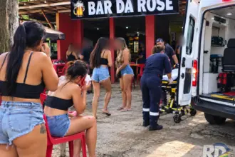 Briga por causa de bermuda termina com mulher ferida na cabeça em bar de Presidente Médici