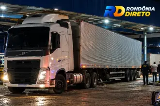 Caminhoneiro morre após passar mal dentro de caminhão no pátio da Gazin em Ji-Paraná