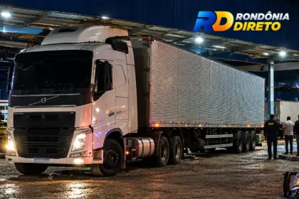 Caminhoneiro morre após passar mal dentro de caminhão no pátio da Gazin em Ji-Paraná