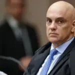 Estadão e Folha defendem saída de Moraes do STF; O Globo cobra reação da Corte